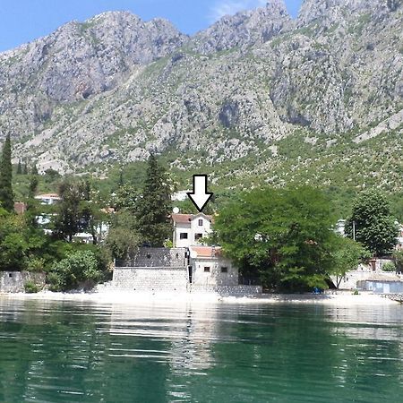 Holiday Home Ametist Kotor Rum bild